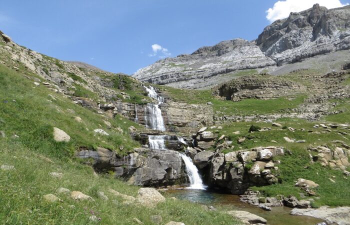 Ordesa-National-Park-spectacular waterfall Guided walking for solos and singles in Pyrenees